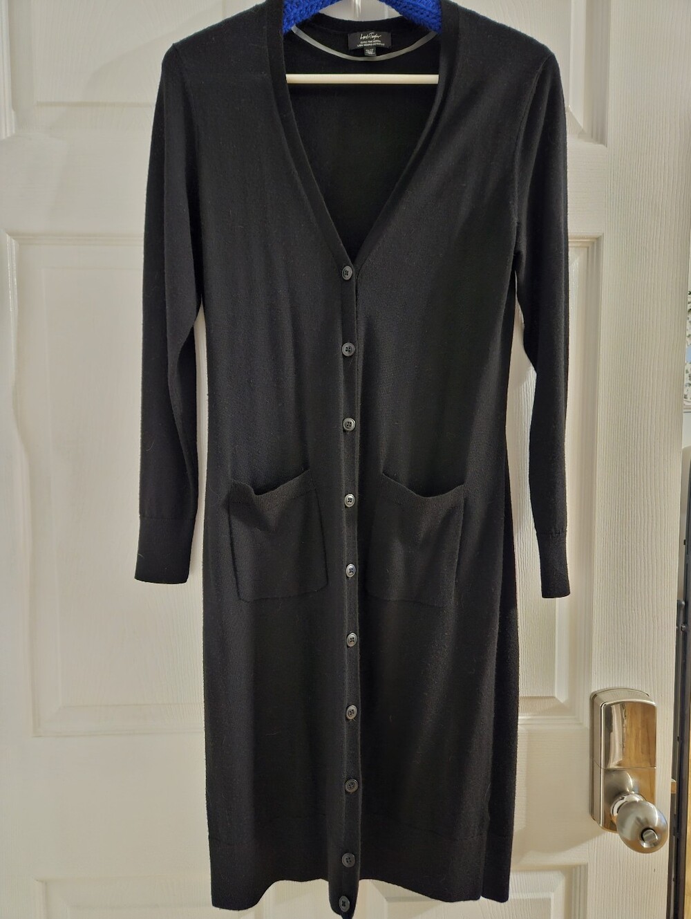 Light Merino Wool Cardigan - Picture 8 of 9